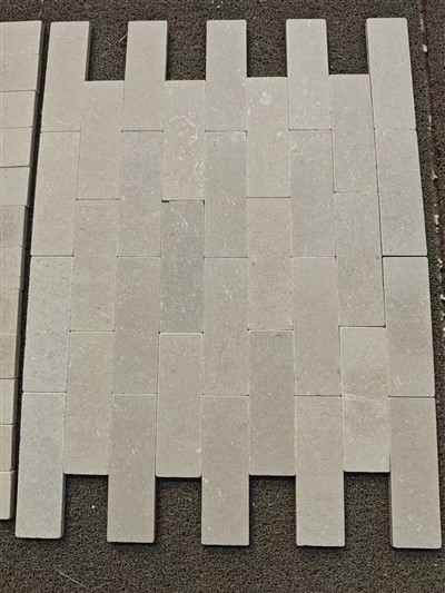 Piastrelle in marmo burattate