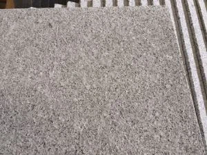 Pavimentazione in pietra naturale G603 granito